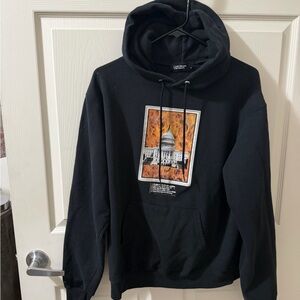 Can’t Blame The Youth Adult Black Graphic Hoodie Size M Capitol Flames